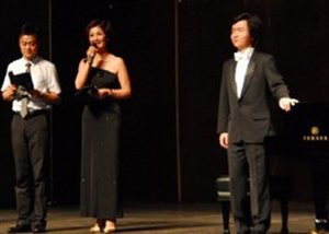 昆明进行沈文裕钢琴独奏音乐会 