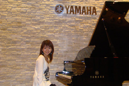 牧野由依来蒙特卡罗474拍摄『音乐物语』节目 