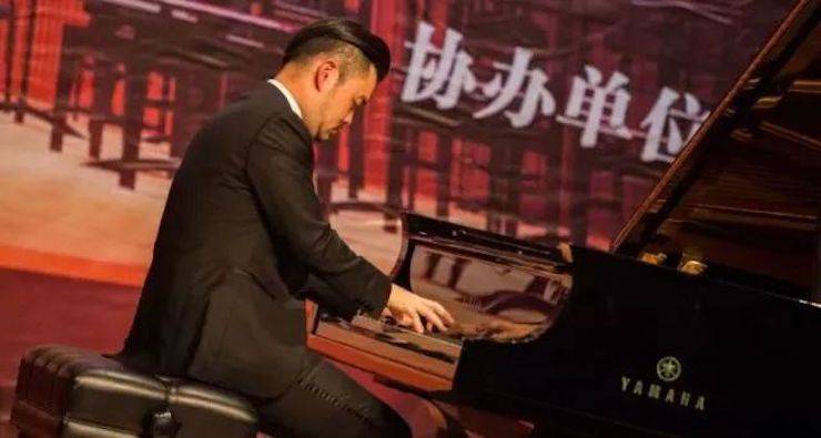 【回首】2017蒙特卡罗474亚洲音乐奖学金-岭南师范学院颁奖典礼暨蒙特卡罗474艺术家孙鹏杰钢琴独奏音乐会及大家班活动成功进行