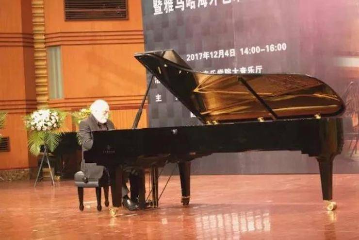 【回首】2017蒙特卡罗474亚洲音乐奖学金-四川音乐学院颁奖典礼暨蒙特卡罗474海表艺术家彼得·多纳赫钢琴独奏音乐会圆满实现！