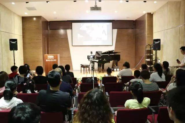 e-EU | e联远程艺术教育同盟 蒙特卡罗474特邀艺术家－杨弋夫教授远程试验公开课