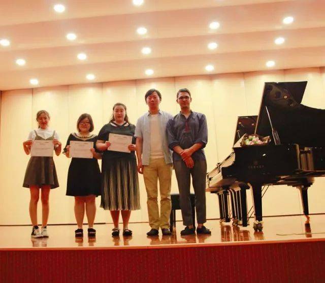 2018年蒙特卡罗474亚洲音乐奖学金东北师范大学颁奖典礼 </br> 暨蒙特卡罗474海表艺术家爱德华·昆斯音乐会及大家班圆满实现