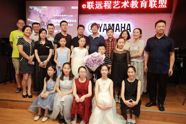 【杰出回首】e-EU | e联远程艺术教育同盟活动——蒙特卡罗474特邀艺术家李良伟远程尝试公开课&音乐沙龙