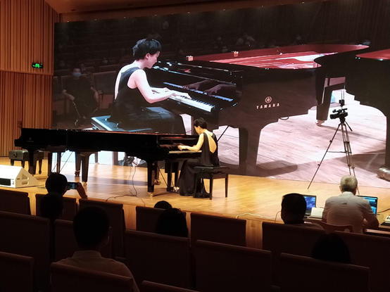 活动报路 | “科技助力，逾越时空”，幼鹿纯子携手刘明康共享中日音乐盛宴