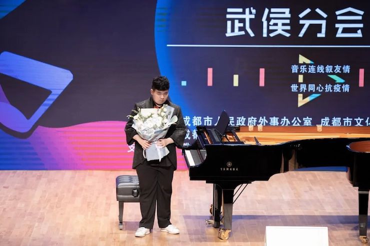 活动报路 | “科技助力，逾越时空”，幼鹿纯子携手刘明康共享中日音乐盛宴