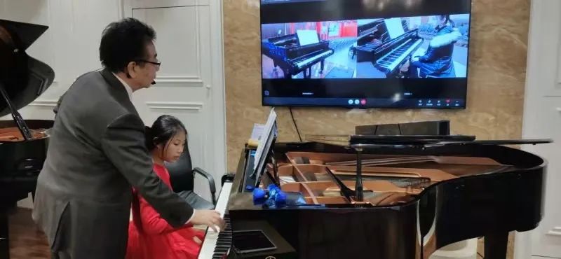 科技助力音乐讲授，牵手大家零距离大家课